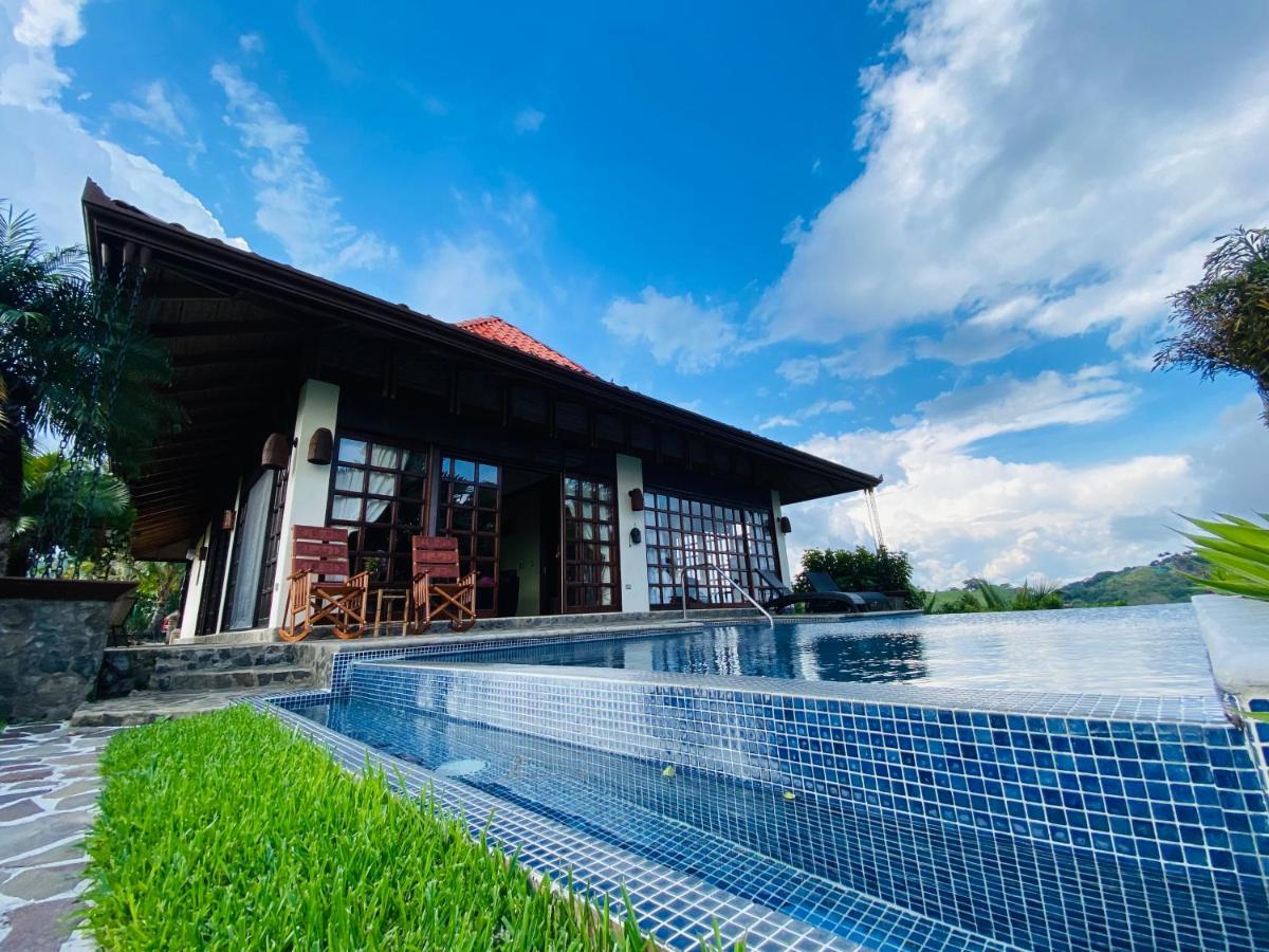 Tropical Balinese Villa Atenas Escobal Exterior photo